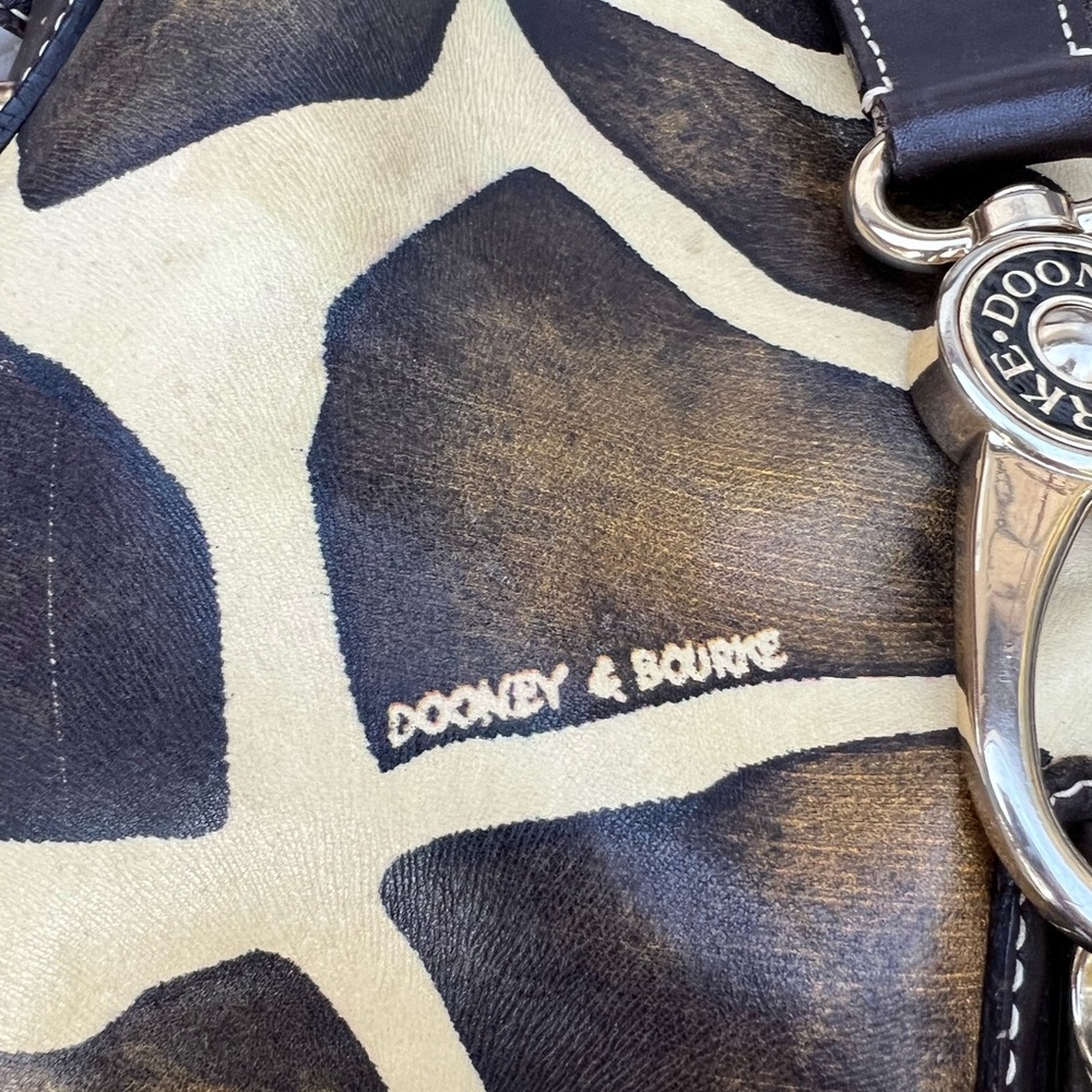 Dooney & Bourke Giraffe Large Leather Lock Logo Satchel ~RARE~RETIRED~ - Picture 12 of 16